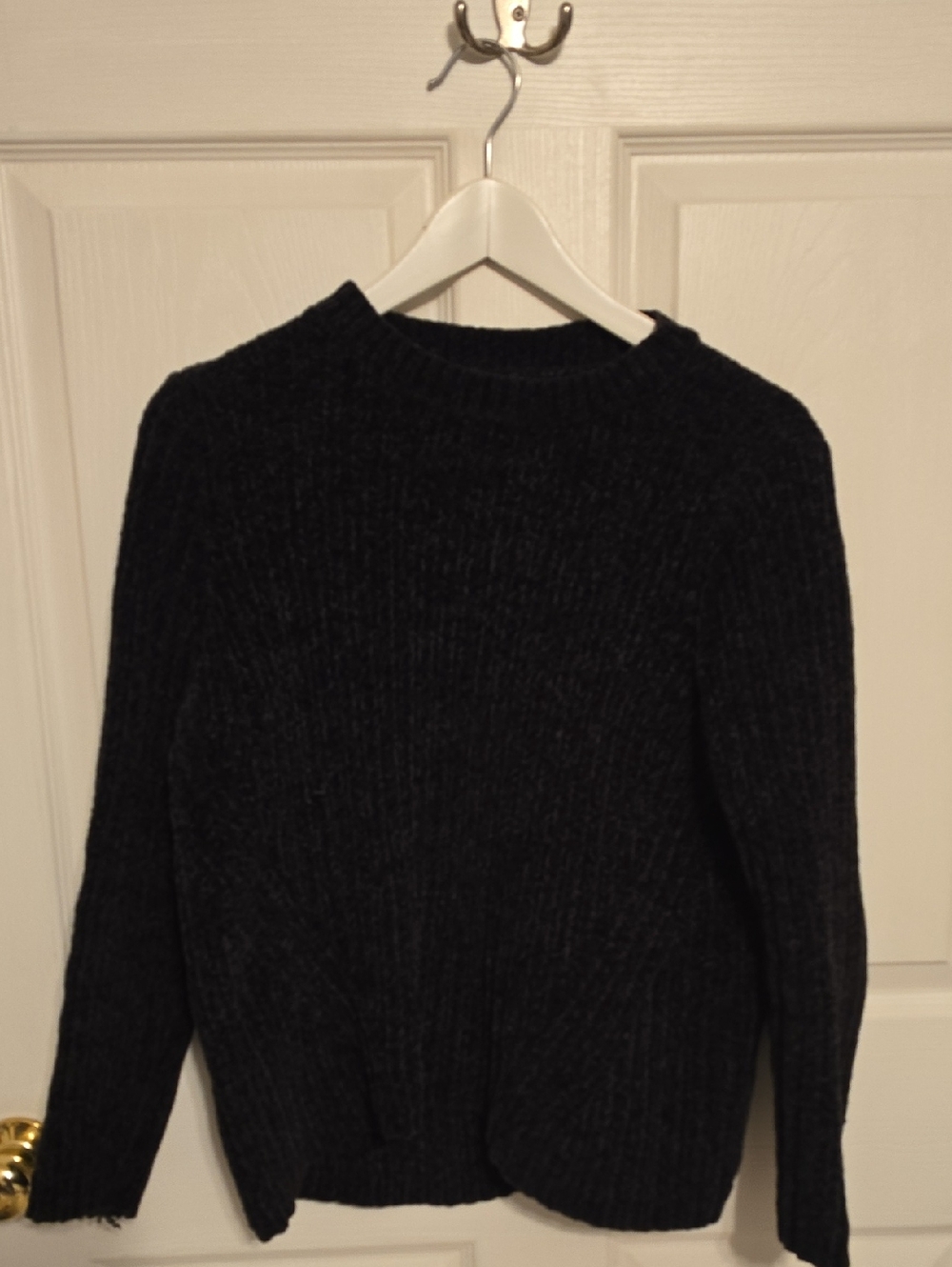JACHS Girlfriend Black Ribbed Crewneck Sweater
